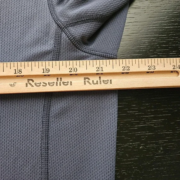 On Running Weather Shirt Mens Large Navy Blue Black 1/4 Zip Long Sleeve - Picture 8 of 9